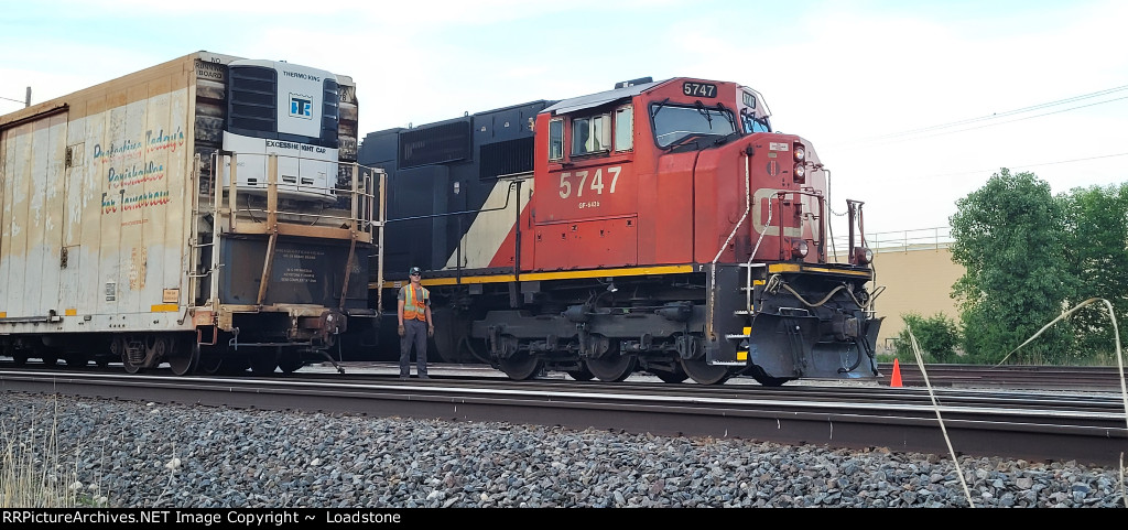 CN 5747